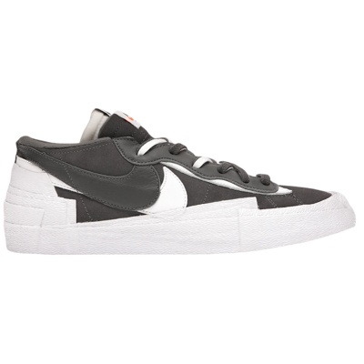 Nike Blazer Low sacai Iron Grey