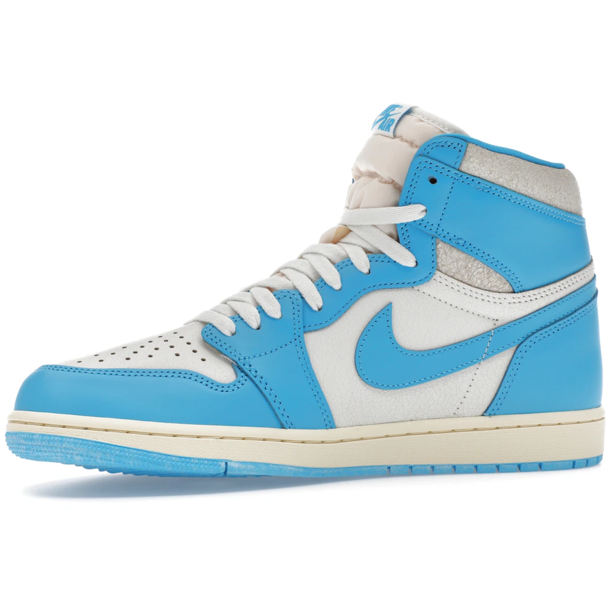 Thumbnail af Air Jordan 1 Retro High OG UNC Reimagined 3